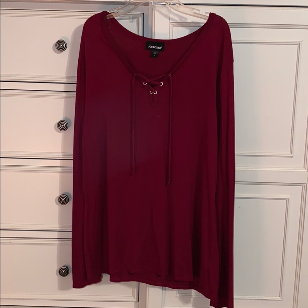 Long sleeve lace up